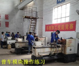 風能系實習工廠理實一體專業(yè)課程教學有序開展，夯實技能人才培養(yǎng)根基